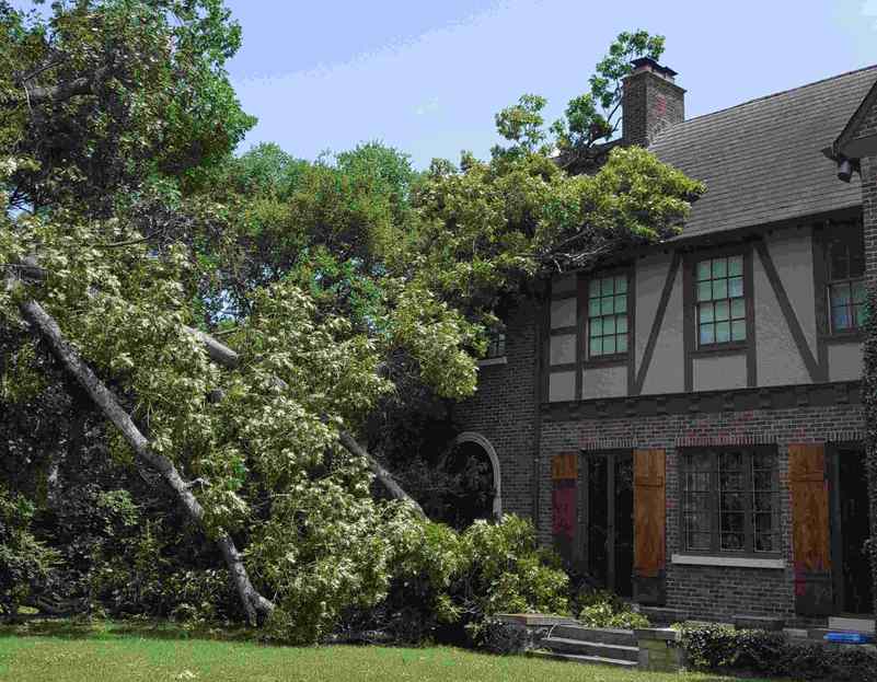 5 Tips to Hire a Roofing Contractor for a Roof Damage Insurance Claim