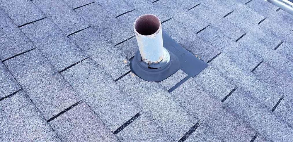 6 Ways to Maintain Your Roof to Maximize Your Roof Investment