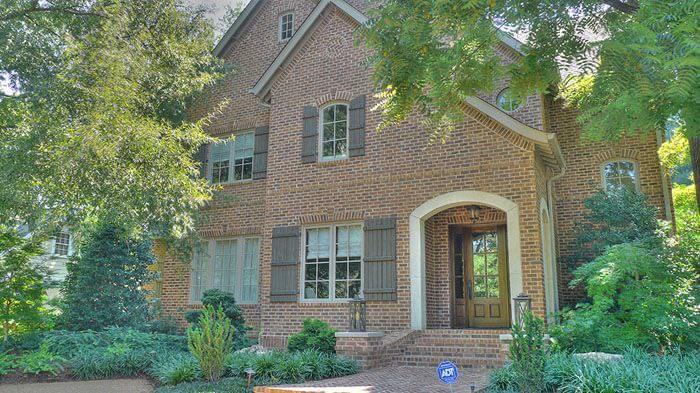 8 Tips to Prepare for Your Roof Replacement
